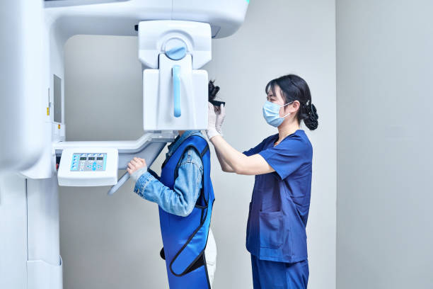 Best Emergency Tooth Extraction in Terre Du Lac, MO